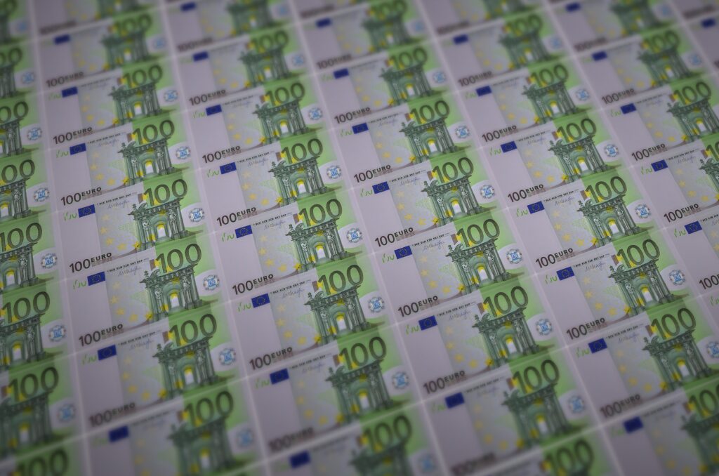 100 Euro Geldscheine