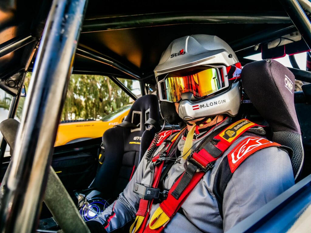 Michael Longin in Rennmontur bei der Oasis Rally in Tunesien.
