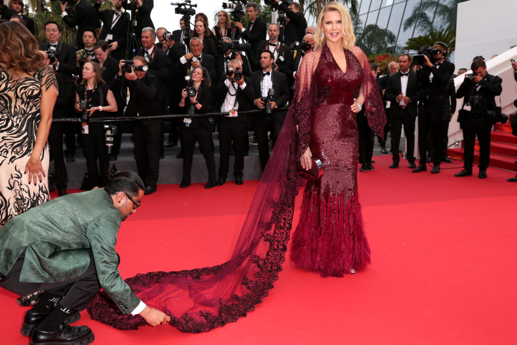 Veronica Ferres Veronica Ferres mit rotem Kleid auf dem Red Carpet