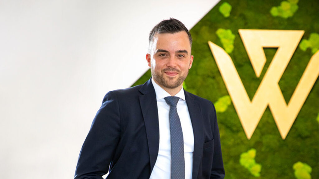 Mag. Christian Wanderer, Gründer der Wanderer Rechtsanwalts KG, verbindet juristische Expertise mit persönlichem Engagement – für eine Beratung, die Vertrauen schafft.
