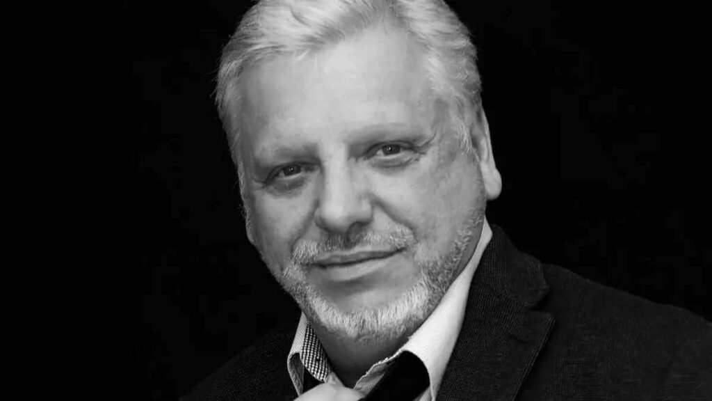Michael Volpe im Hypnosezentrum Wernberg: Mit Erfahrung und Empathie gegen Sucht, finanzielle Belastungen und gesundheitliche Folgen psychischer Herausforderungen.