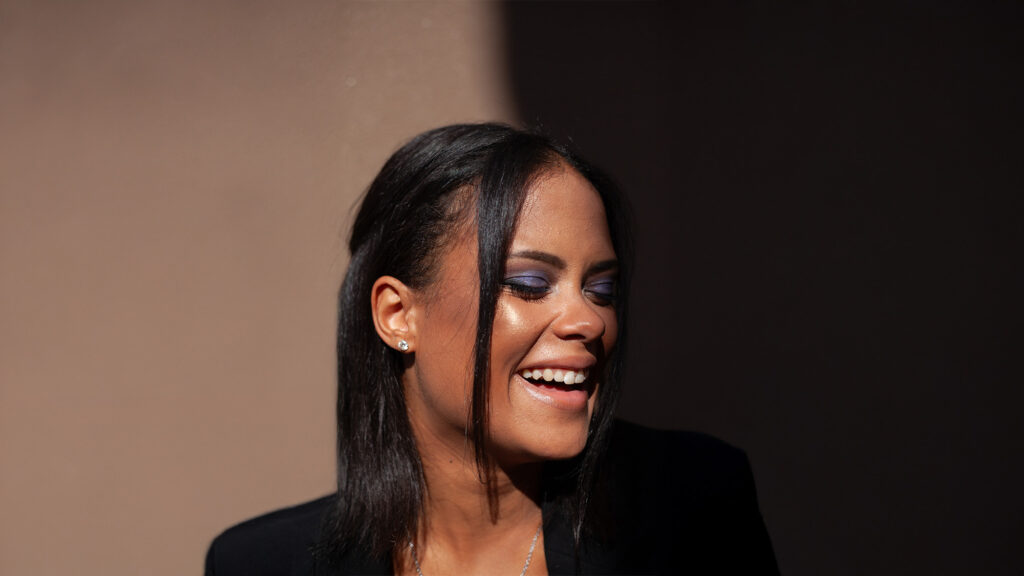 Professionelle Fotografin Hanna Petershofer fokussiert sich mit HPMediagraphy in Riedau auf Markensichtbarkeit, authentische Bildwelten, Fashionfotografie, Setcards und Porträts